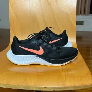Nike Air Zoom Pegasus 37 Black Bright Mango. Men’s size 7.5. Comes with the box.