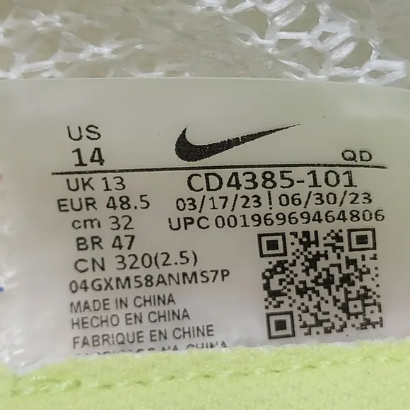 Nike Air Zoom Victory Track &amp; Field Spikes Shoes CD4385-101 Men's Size 14 New