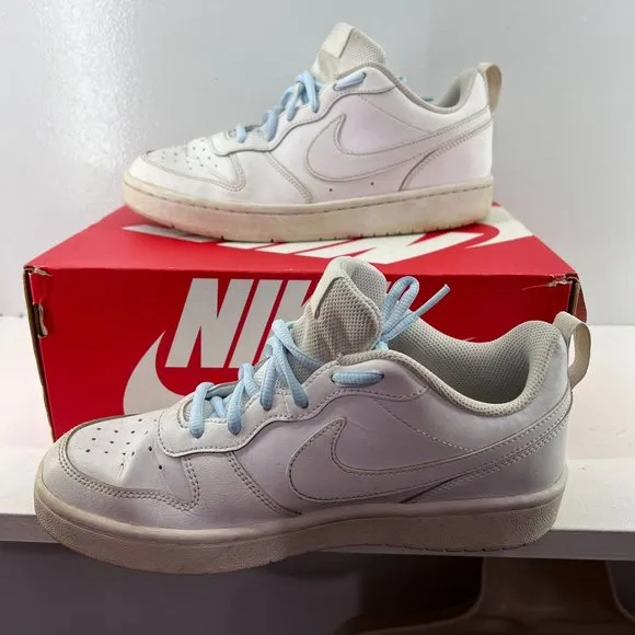 Nike Boys Court Borough Low 2 BQ5448-100 White Running Shoes Sneakers Size 6.5 Y
