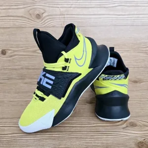 Nike Boys Future Court 3 Sneakers