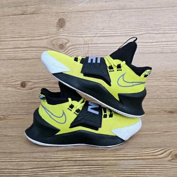 Nike Boys Future Court 3 Sneakers