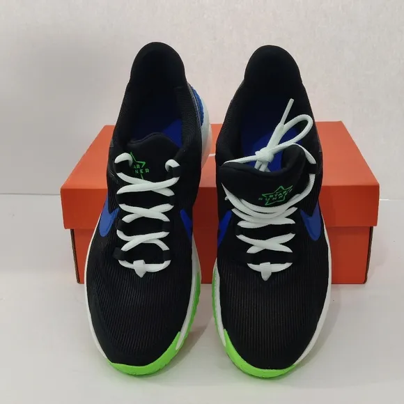 Nike Boys Star Runner 4 Black Running Shoes Size 6 (7795861)