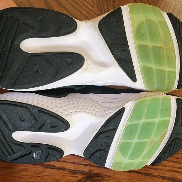 Nike BQ5205-400 Huarache Edge SIZE 9.5