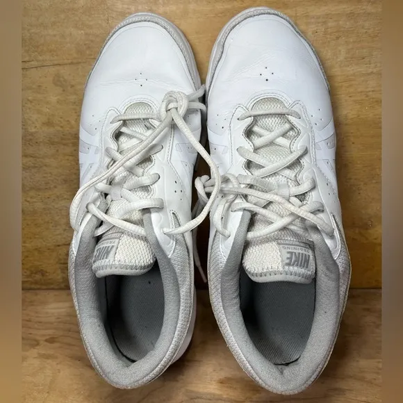 Nike Core Motion TR2 Womens Size 11.5 Training Shoes Sneakers White 749179-100