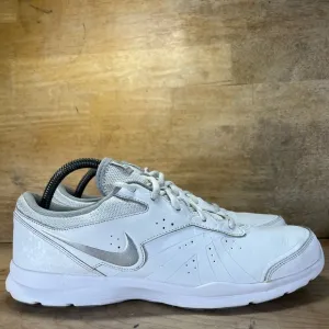 Nike Core Motion TR2 Womens Size 11.5 Training Shoes Sneakers White 749179-100