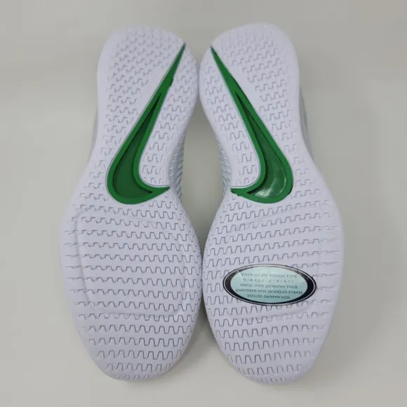 Nike Court Air Zoom Vapor 11 Women's Size 9 White HC Tennis Shoes DR6965-102 NEW