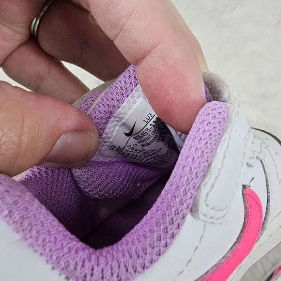 Nike Court Borough Low 2 Girls Size 4C White Pink Shoes BQ5453-111 Sneaker