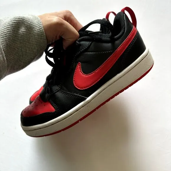 Nike Court Borough Low 2 Red &amp; Black Shoes Sz Y 3.5