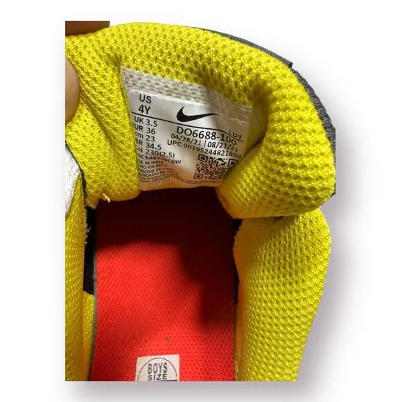 Nike Court Borough Low 2 Sneakers Gray‎ White and Yellow Smiley Size 4Y