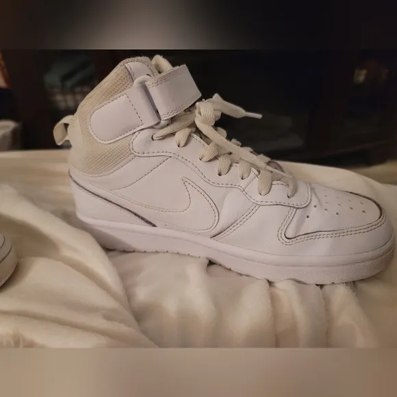 Nike Court Borough Mid 2 White/White Sneakers Shoes CD7782-100 5Y