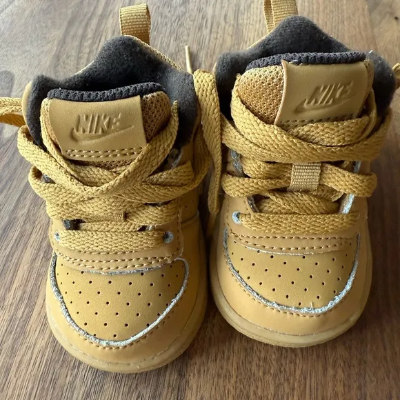 Nike Court Borough Mid Infant Toddler Sneakers Shoes Size 2 Baby