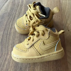 Nike Court Borough Mid Infant Toddler Sneakers Shoes Size 2 Baby