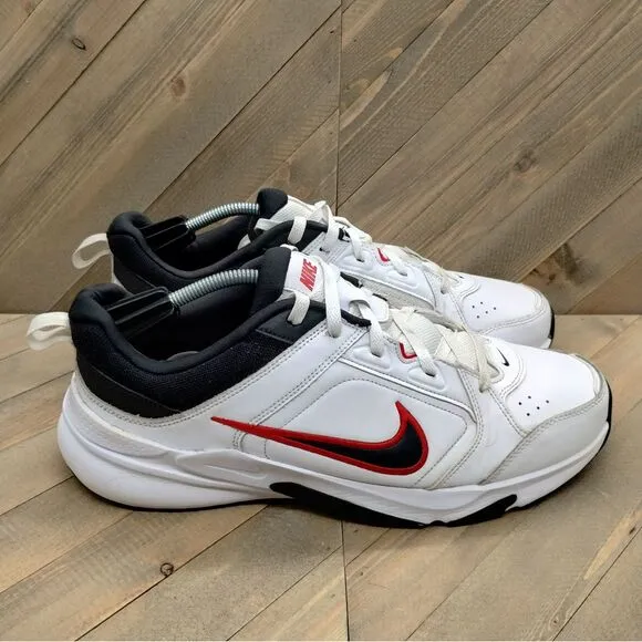 Nike Defy All‎ Day Training Sneakers Mens Size 14 White Red Black Athletic Shoes