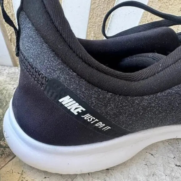 NIKE FLEX EXPERIENCE RUNNING SHOES