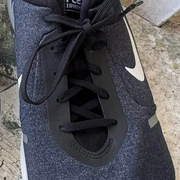 NIKE FLEX EXPERIENCE RUNNING SHOES