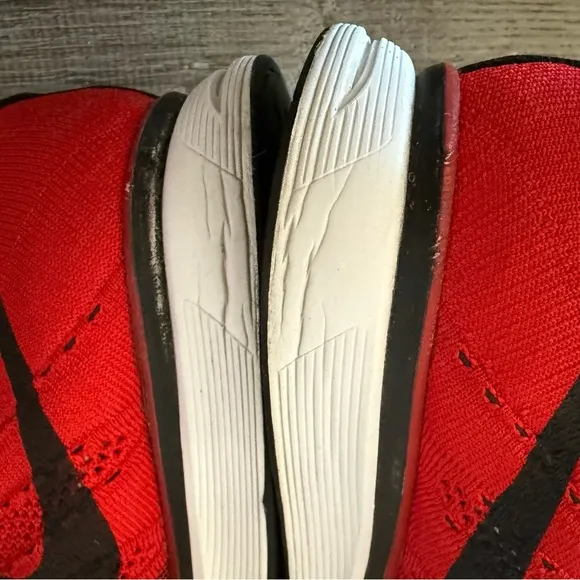 Nike Flyknit Trainer - University Red - Size 11.5