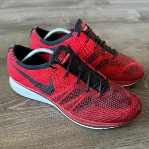 Nike Flyknit Trainer - University Red - Size 11.5
