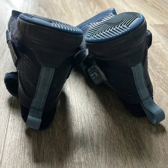 Nike LeBron Soldier XII Youth Size 7