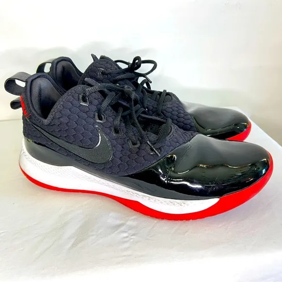 Nike LeBron Witness 3 Black &amp; Red Performance Basketball Shoes SZ 12 Akron