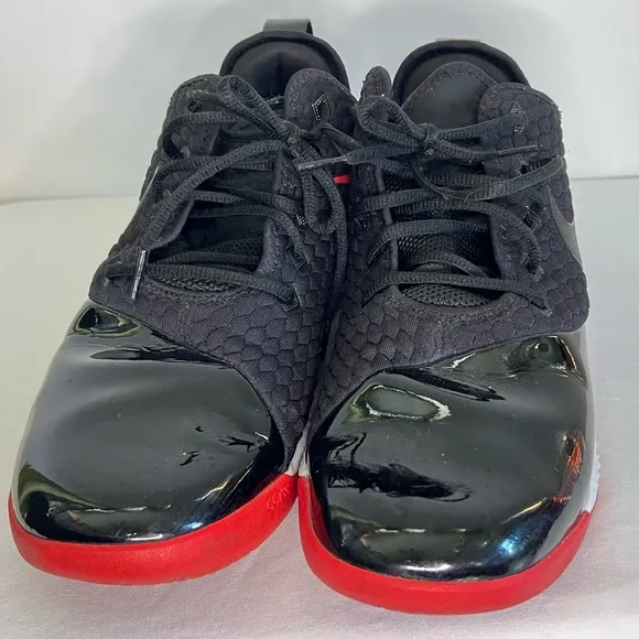 Nike LeBron Witness 3 Black &amp; Red Performance Basketball Shoes SZ 12 Akron