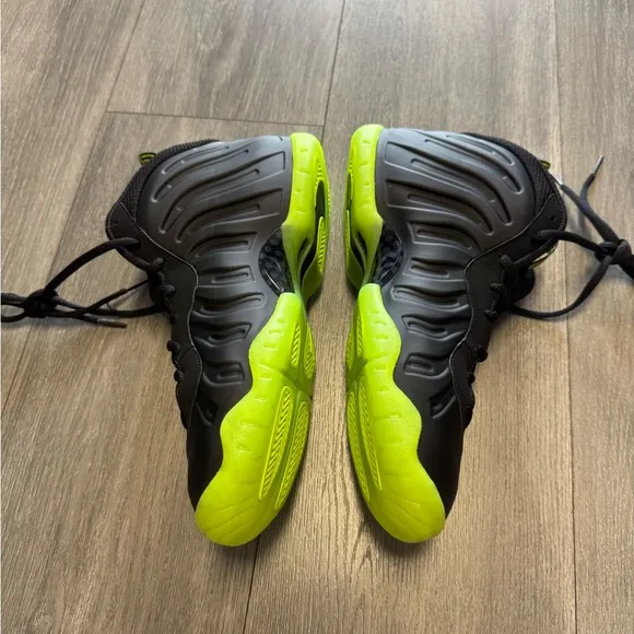 Nike Little Posite One ‘Black/Volt’ Youth Size 7Y Shoes HF0977-001 New