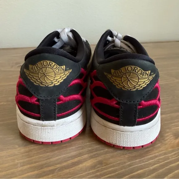 Nike Men’s 8.5 Black Red Air Jordan 1 Centre Court Sneakers Tennis Shoes
