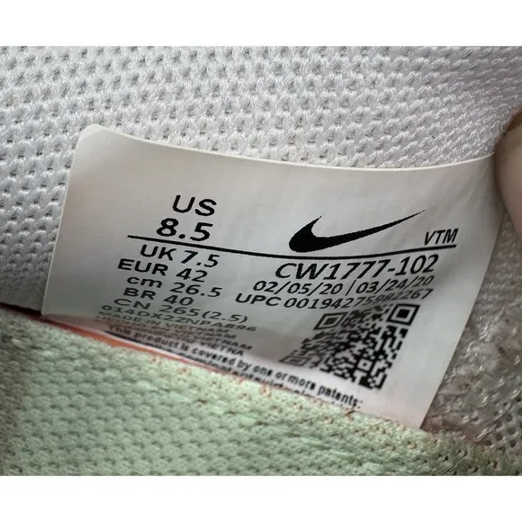 Nike Men's 8.5 React Miler CW1777-102 Running Shoe White Black Purple Teal