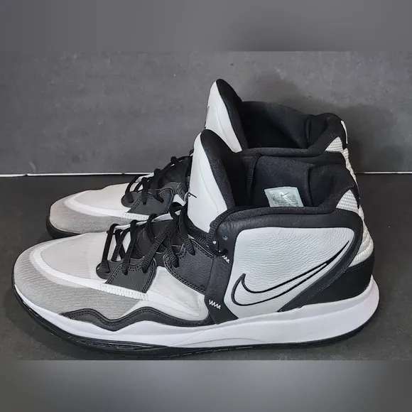 Nike Men’s Kyrie Infinity TB Team White Black Basketball Shoes  Size 18 NWOT