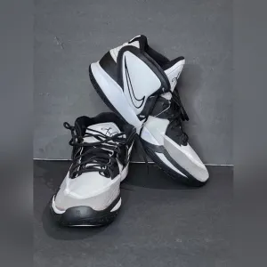 Nike Men’s Kyrie Infinity TB Team White Black Basketball Shoes  Size 18 NWOT