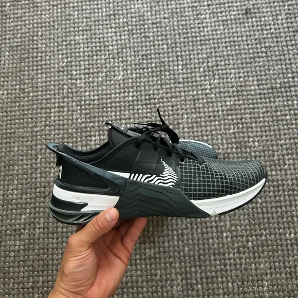 Nike Men's Metcon 8 Flyease Training Shoes