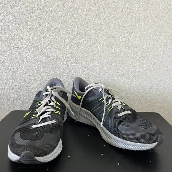 Nike Men's Quest 4 Black Volt Running Shoes Sneakers Size 9 Style DO6697-001