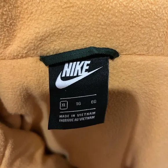 Nike Men’s Synthetic Fill Colorblock Full-Zip Hooded Jacket DJ0433-397, Size XL