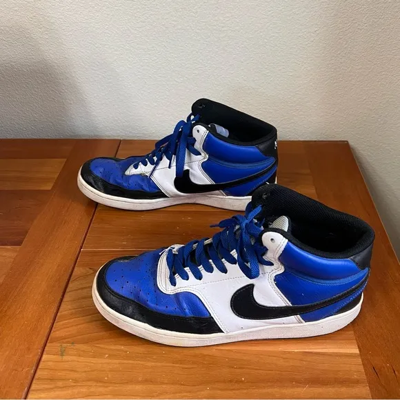 NIKE mid vision men’s NBA court athletic shoes size 9.5