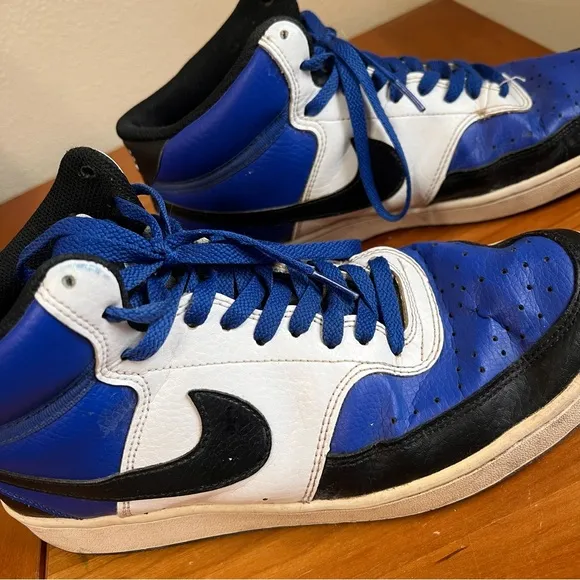 NIKE mid vision men’s NBA court athletic shoes size 9.5