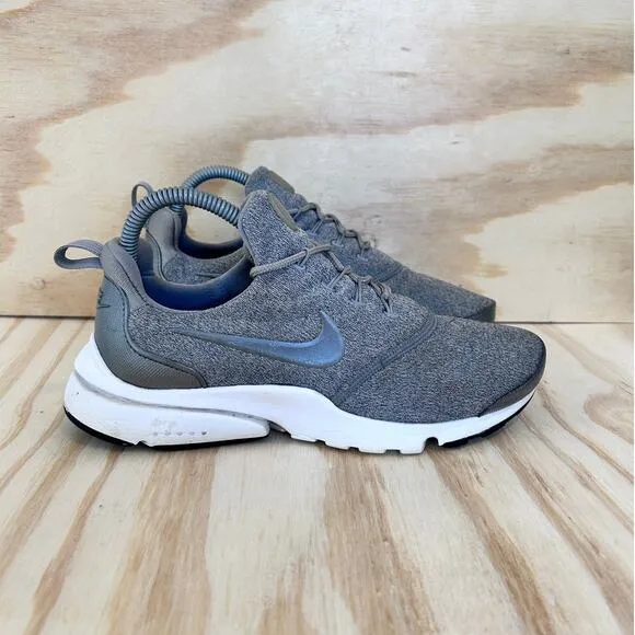 Nike - Presto Fly SE Dust - Training Shoes - Gray - Women's - 7.5 - 910570-004