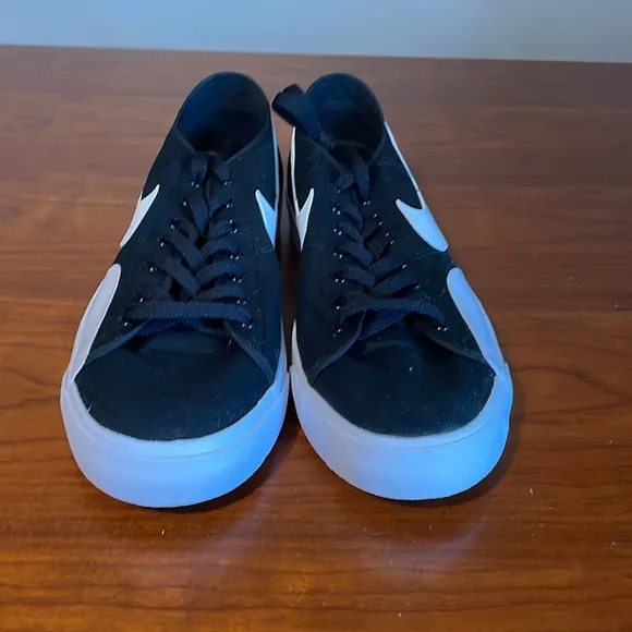 Nike SB BLZR Court Men’s Sneakers Shoes Canvas Skateboarding MSRP CV1658-002