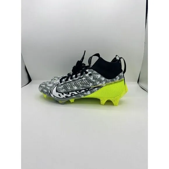 NIKE VAPOR EDGE PRO 360 2 FOOTBALL CLEATS FB8443-703 VOLT BLACK Mens Size 8