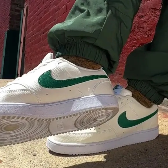 Nike WMNS Court Vision Low NextNatureSail/White/MalachiteShoesFQ8892-133