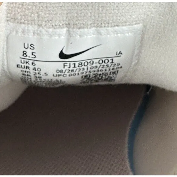 Nike Women's Court Air Zoom Vapor 11 HC Tennis Shoes Size 8.5 FQ3169-001 NEW