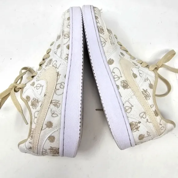 Nike‎ Women's Court Vision Low 'Valentines Day' Sneakers Size 9.5 No Box EUC.