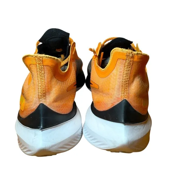 Nike Zoom Gravity Orange Black CT1595-800 Men's 10.5 Running Shoes Fast Zoom