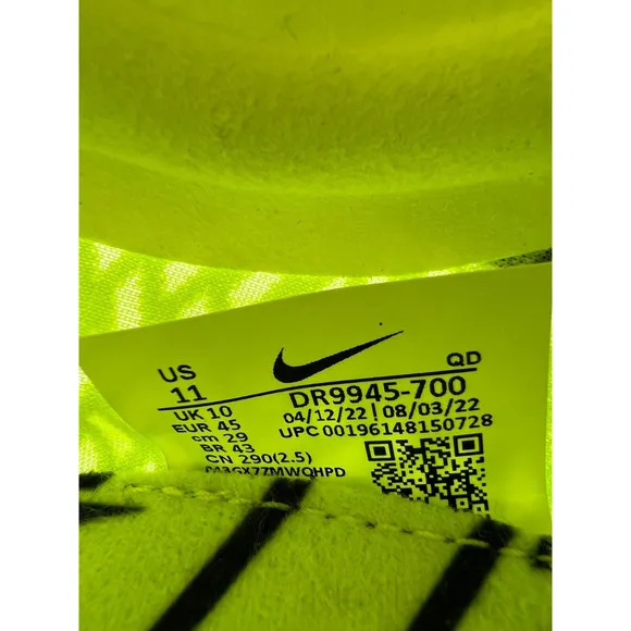 Nike Zoom Mamba V Track Spikes Shoes Volt Green DR9945-700 Men's Size 11 NEW
