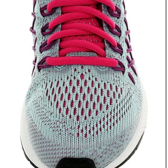Nike Zoom Pegasus 32 Athletic Shoes