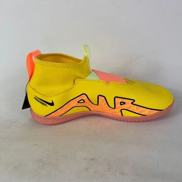 Nike air Zoom mercurial Vapor 15 youth size 5.5 bright yellow peach athletic