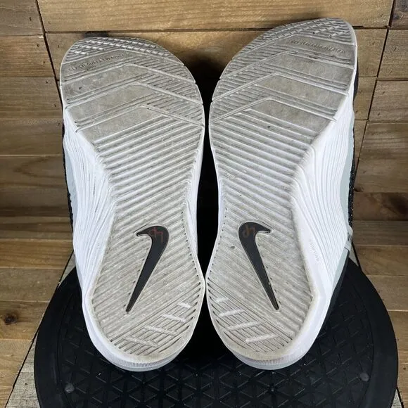 Nike Mens Size 8.5 Metcon 6 Cross Training Shoes Black White CK9388-010