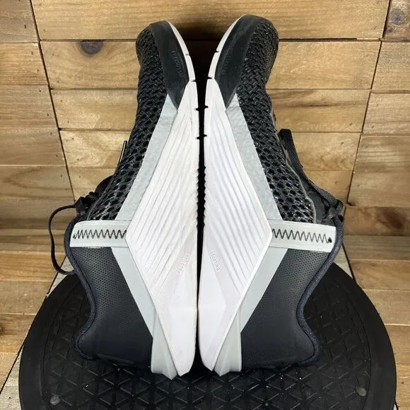 Nike Mens Size 8.5 Metcon 6 Cross Training Shoes Black White CK9388-010