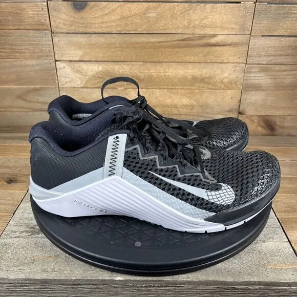 Nike Mens Size 8.5 Metcon 6 Cross Training Shoes Black White CK9388-010