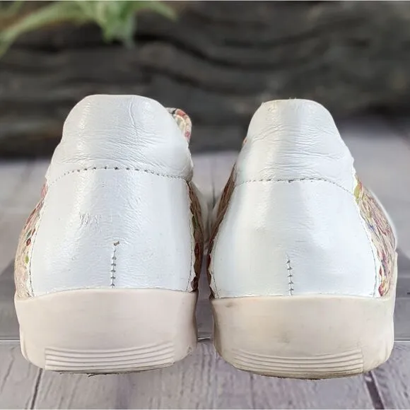 Nina Gelardi Floral Zip Up Spikeless Golf Shoes