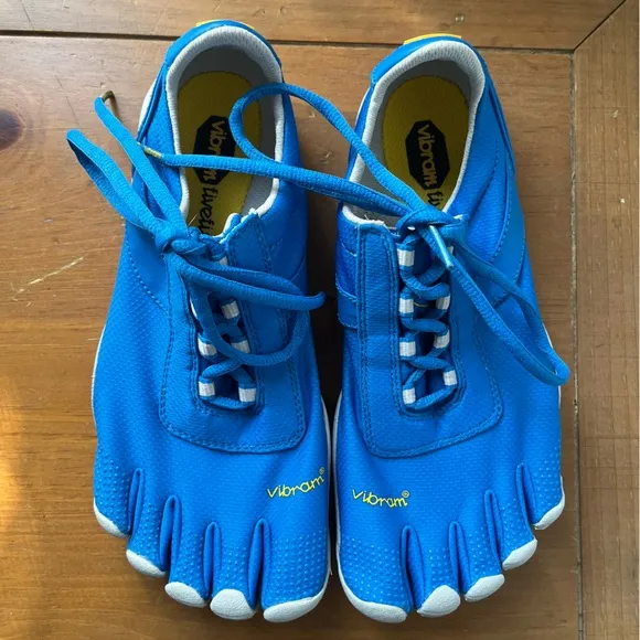 NWOT Men’s Vibram FiveFingers Speed XC Lite Running Golf Exercise Shoes 40 8-8.5