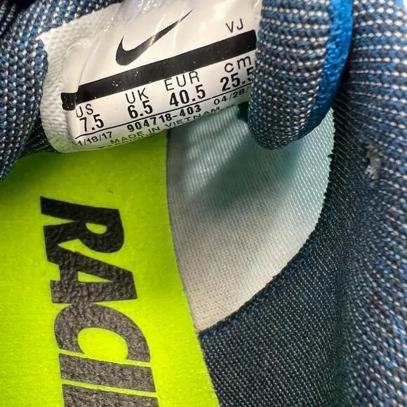 NWOT Nike Rival Waffle Racing Men’s track sneakers shoes.